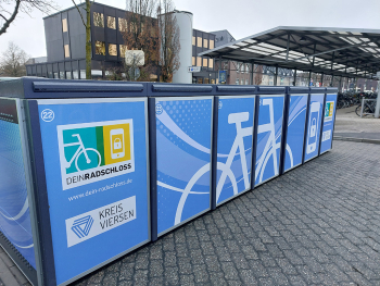 RadSchloss-Boxen am Kempener Bahnhof