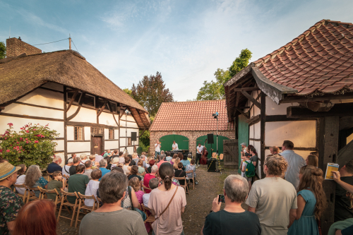 Konzert vor historischer Kulisse