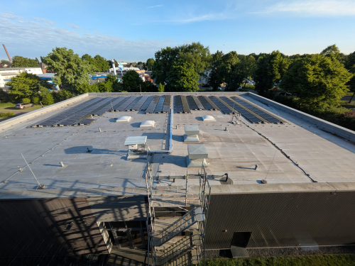 Photovoltaikanlage auf einem Flachdach
